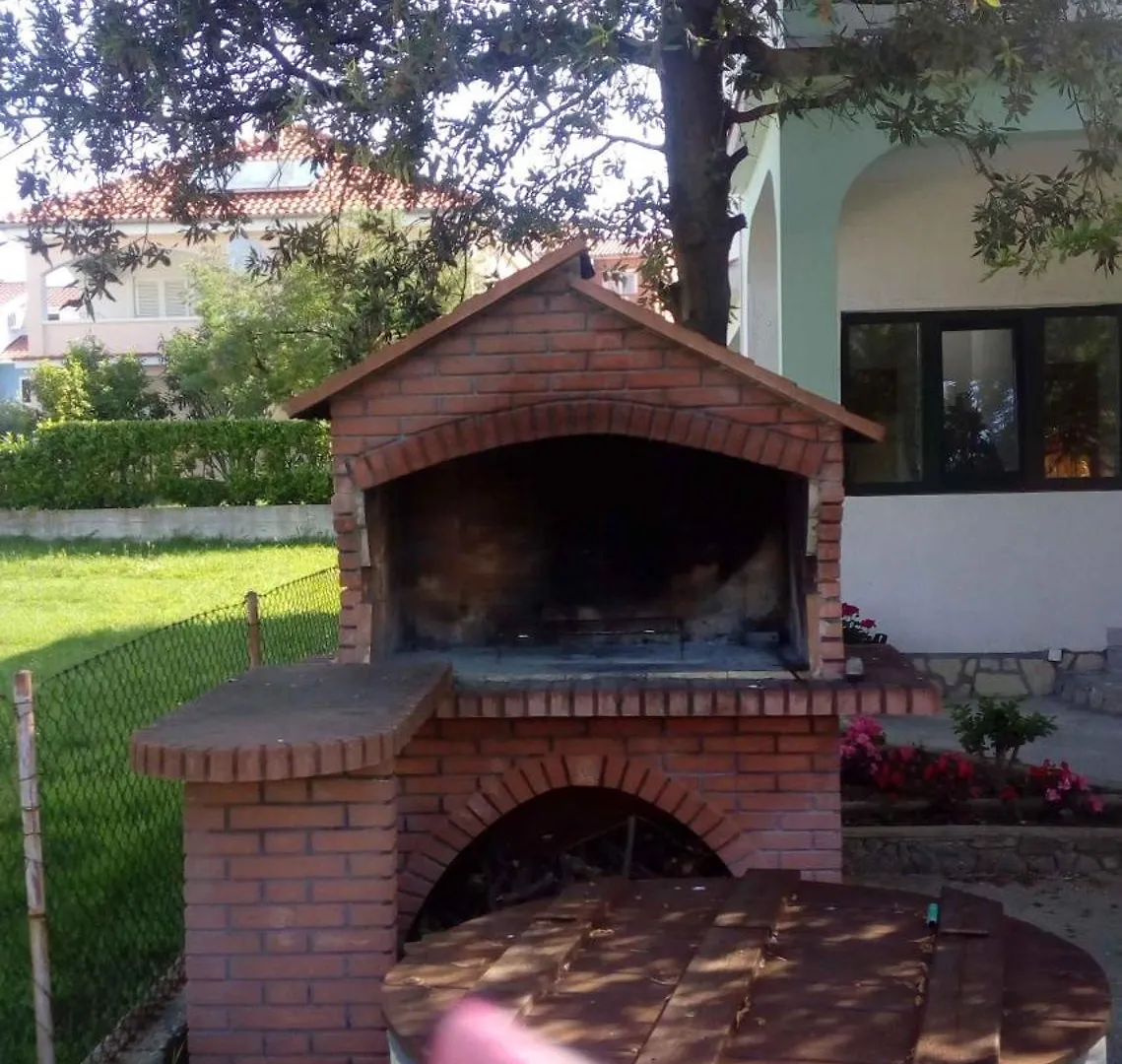 Apartment Lopar 9